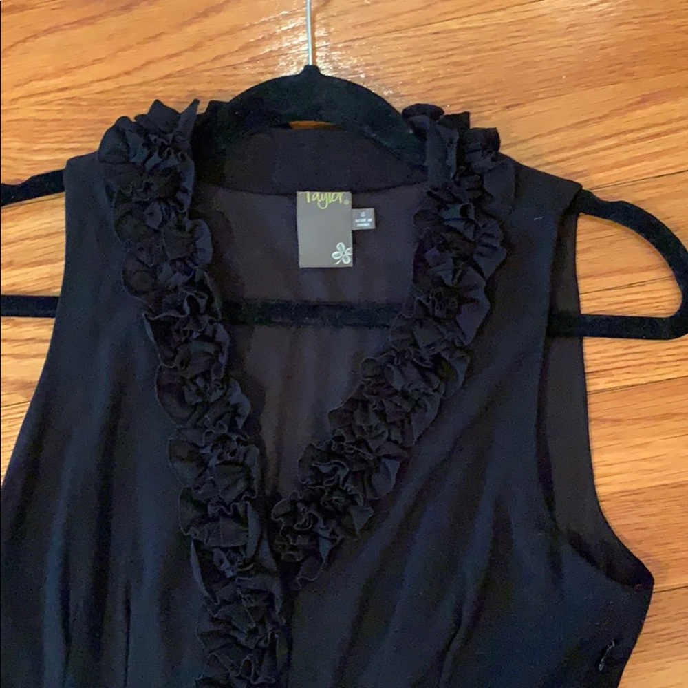 Women’s dress